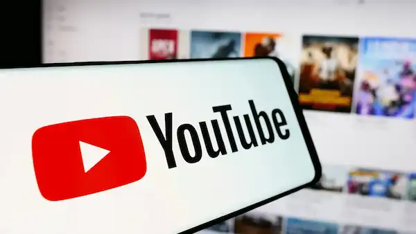 如何用快连网络加速器看YouTube视频？
